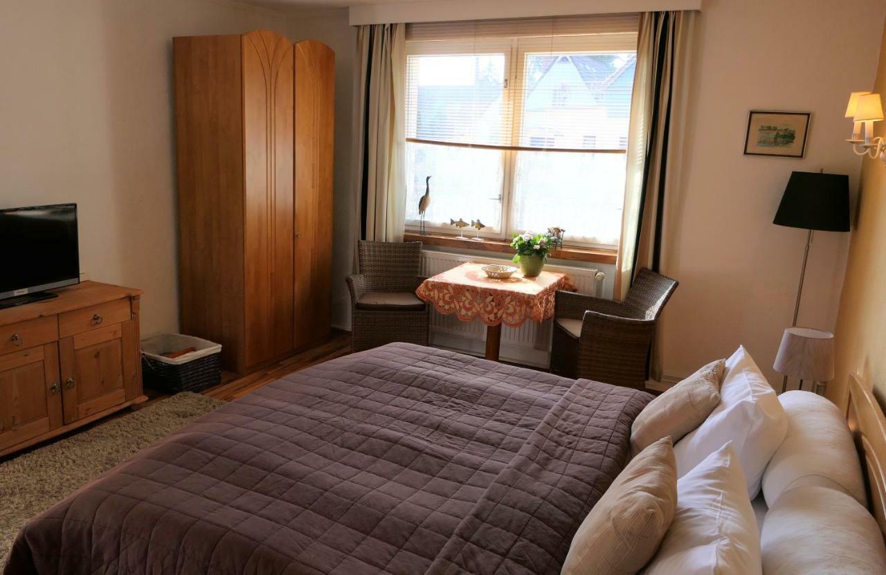 Kapitänshaus In Strandnähe In Privatunterkunft Prerow